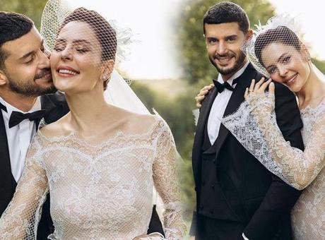 Berk Oktay ve eşi Yıldız Çağrı Atiksoy'dan romantik paylaşım