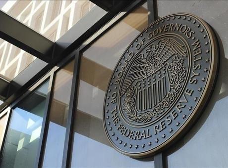 Fed yılın son para politikası toplantısına görüş ayrılıklarıyla giriyor