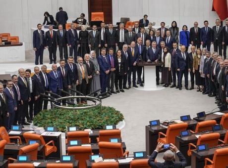 Gençlik ve Spor ile Kültür ve Turizm bakanlıklarının 2026 yılı bütçeleri kabul edildi