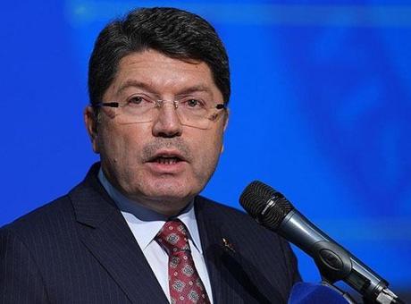 Son dakika... Bakan Tunç'tan 'yasa dışı bahis' açıklaması