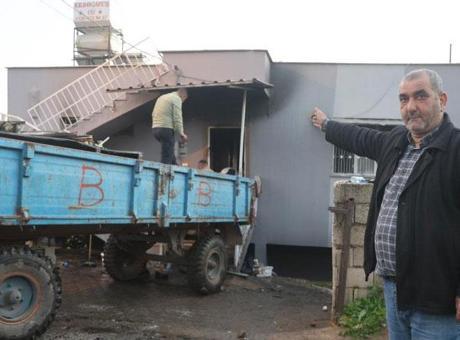 Gezmeyen giden aileye büyük şok! 'Köylüler evin kapısını kırıp içeriye girmiş'