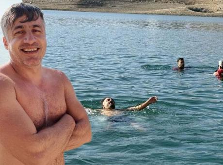 Ne Antalya ne de Bodrum! Aralık ayında suya girdiler: ‘Keyfimize bakıyoruz’