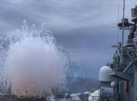 Ukrayna, Rusya’nın donanmasına saldırılara devam ediyor! Rusya’ya ait denizaltı vuruldu