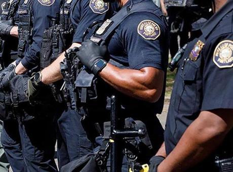 Yılbaşı dehşeti son anda önlendi! FBI, aşırı solcu terör örgütünü çökertti