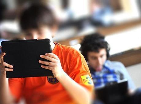 Ekran büyüdükçe tehlike derinleşiyor! Çocukları ve gençleri yutan sessiz tuzak