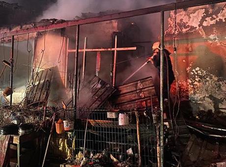 Edirne’de çiftlik kül oldu! Milyonluk tarım araçları yandı