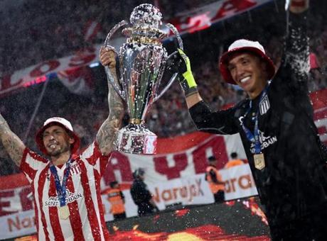 Galatasaray efsanesi sahaya çıkıyor