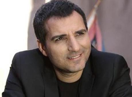 Eski eşiyle projede