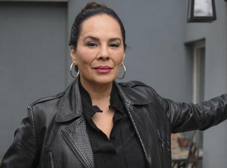 90'lı yıllara damgasını vurmuştu! Demet Sağıroğlu Eurovision macerasını ilk kez anlattı