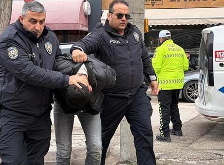 Yarış yaparken yayaların arasına daldı! 3 kişinin ölümüne neden olan kişi tutuklandı