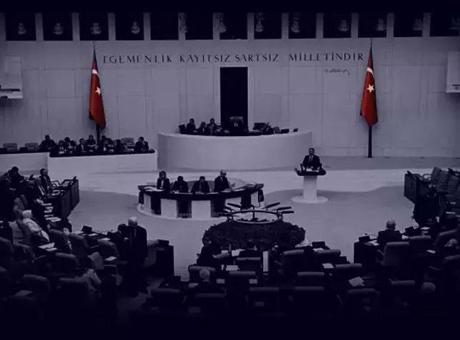 Trafik cezaları artıyor! Kanun teklifinin 4 maddesi kabul edildi