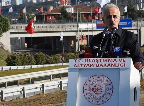 'Samsun'daki Yeşilkent Kavşağı sayesinde yıllık 645 milyon lira tasarruf sağlayacağız'