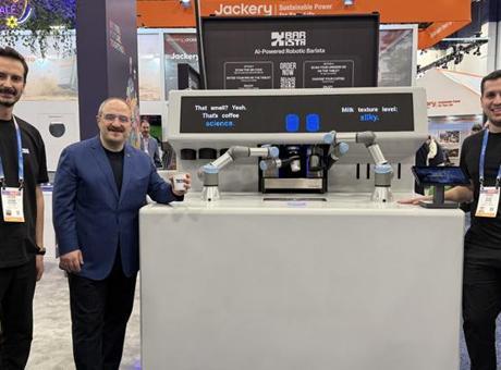 Teknoloji fuarına Türkiye damgası! Robot baristalar iş başında