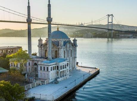 Bakan Ersoy duyurdu! İstanbul'da dizi ve film çekimlerine saat ayarı