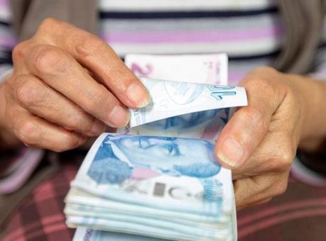 Milyonlarca emekliyi ilgilendiriyor! Yargıtay'dan 'maaş haczi' kararı