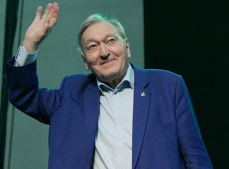 'Tanrılar'ın Arabaları' ile yıllarca çok satanlarda zirvedeydi! Ünlü yazar Erich von Däniken hayatını kaybetti