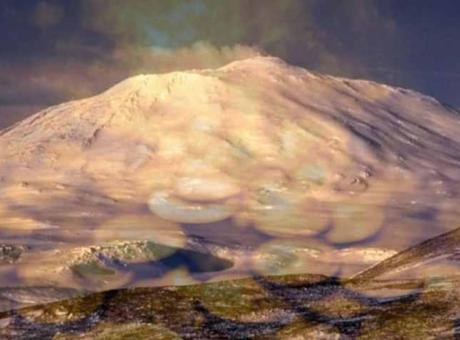 SON DAKİKA HABERLER: Her gün havaya servet saçıyor! Günde 6 bin dolar değerinde altın püskürtüyor