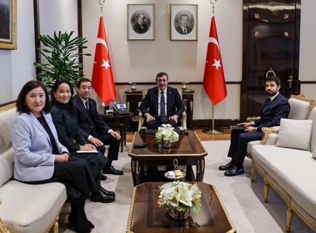 Cevdet Yılmaz, Moğolistan ve Japonya'nın Ankara büyükelçilerini kabul etti