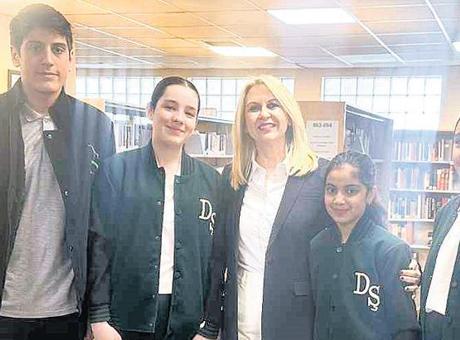 Deprem mağduru 200 öğrenci kabul edildi