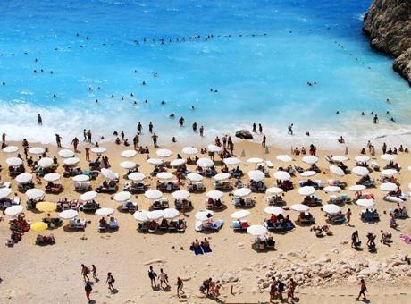 Türkiye turizmde zoru başarıyor