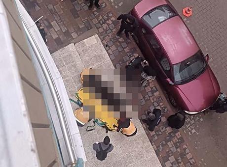 3'üncü kattan düşen 2 çocuk annesi kadın hayatını kaybetti