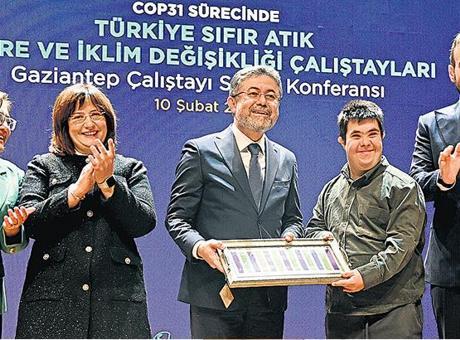 İsrafla su da çöpe gidiyor