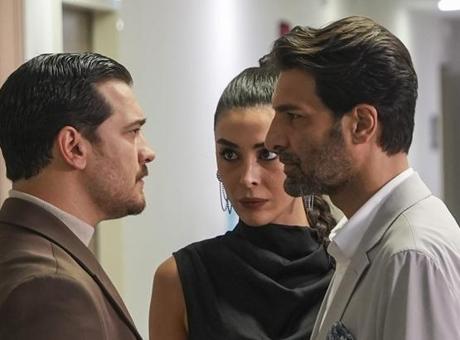 Eşref Rüya'nın kara meleği!