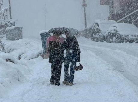 Eğitime kar engeli! 1 kentte okullar tatil edildi