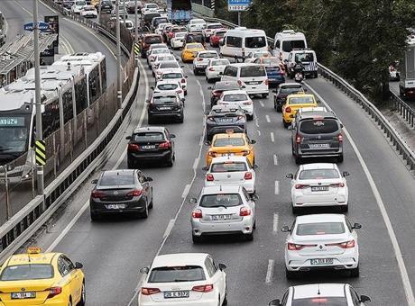 İBB'den toplu ulaşıma yüzde 20 zam talebi