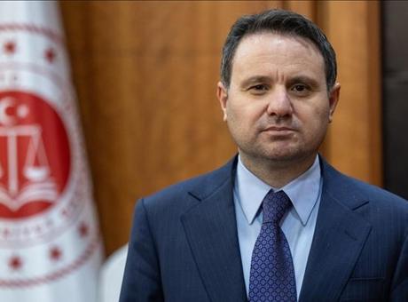 Adalet Bakanı Akın Gürlek'ten Meclis'teki 'olaylı yemin töreni' yorumu: Yaşananlar beni üzdü, şaşkınlık yaşadım