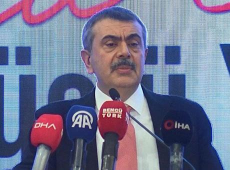 Milli Eğitim Bakanı Tekin: Yaptıklarımızın içerisinde ayrıştırıcı hiçbir şey yok