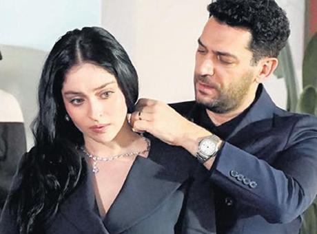 Ekranda güller açtı