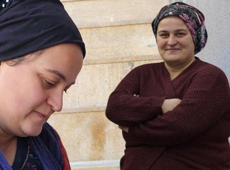 'İstanbullu Gelin' ezberleri bozdu, hikayesi şaşırttı: İnternetten tanıştık