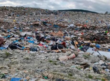 Kasabalı kötü kokudan perişan oldu, evlerin camlarına barikat çekildi! Mide bulantısı ve baş ağrısı şikayetleri arttı