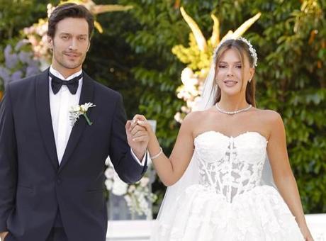 Merve Dinçkol anne oluyor! Ünlü çiftten bebek müjdesi