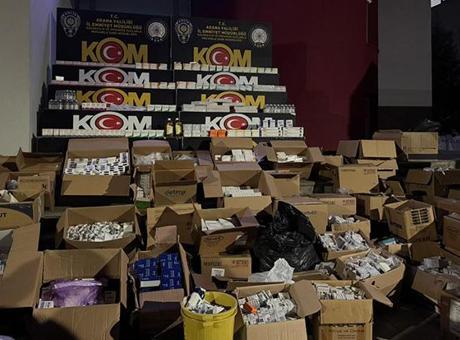 Adana’da dev ilaç vurgunu! 1 milyondan fazla hap ele geçirildi