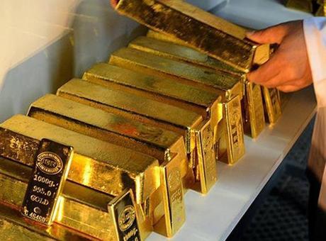 Küresel kuşku altını parlattı