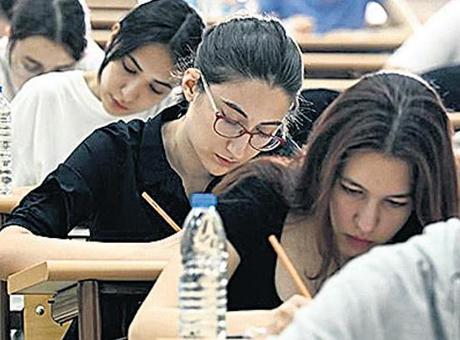 105 bin kişi üniversiteyi kazandı