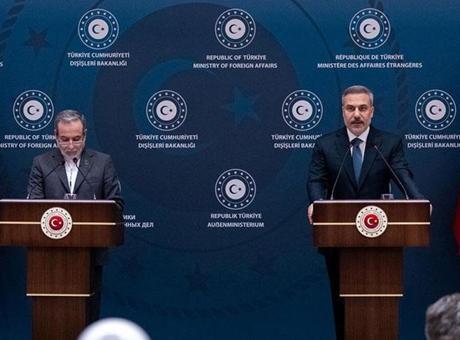 Hakan Fidan, İranlı mevkidaşı Arakçi ile telefonda görüştü