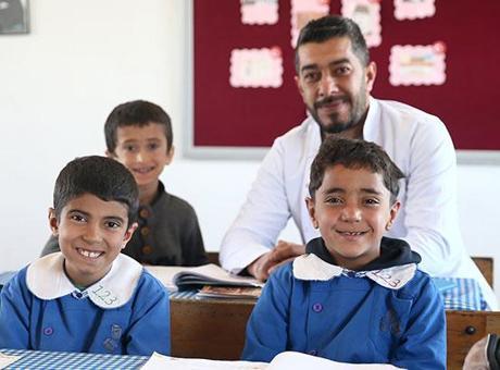 Muş'ta eğitim mucizesi! Sabah 4'te başlıyor: Bütün zamanımı üç öğrenciye ayırıyorum