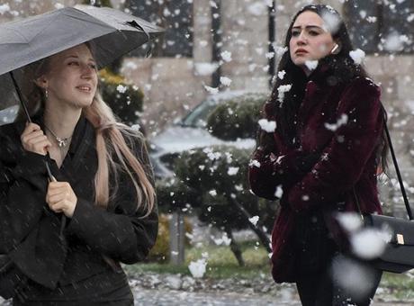 Son dakika... Meteoroloji haritayı güncelledi! Bayram boyunca sürecek: İstanbul dahil 17 kentte alarm