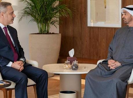 Dışişleri Bakanı Fidan, BAE Devlet Başkanı Al Nahyan tarafından kabul edildi