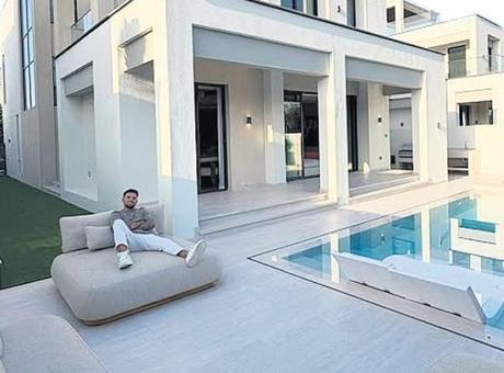 Dubai’nin emlak balonu patladı