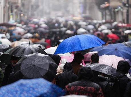 Tam bitti derken yenisi geliyor! Tüm yurtta yağış alarmı: İşte son hava tahminleri