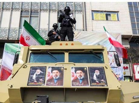 Trump 'içeriden birileri var' demişti! ABD basını yazdı: İran'da savaşın kaderini belirleyebilecek 4 kilit isim