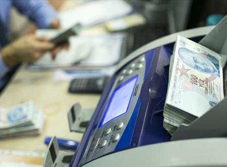 Aile ve Gençlik Fonu kapsamında 660,9 milyon liralık ödeme