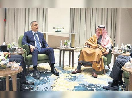 Pakistan’da barış konuşulacak