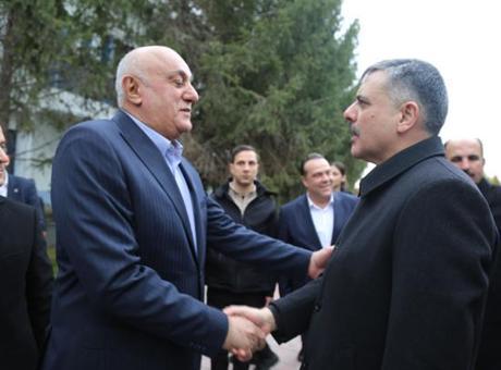 Bakan Çiftçi, Çumra Şeker Fabrikası'nı ziyaret etti