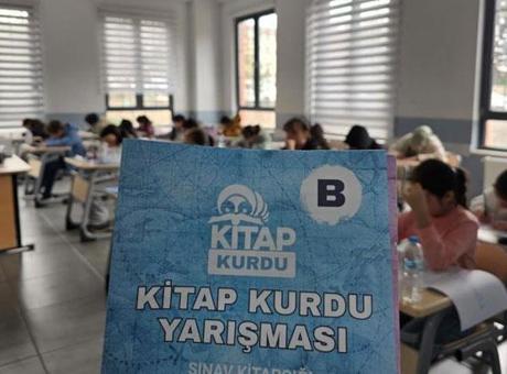 TÜGVA'nın 'Kitap Kurdu' sınavı Eskişehir’de tamamlandı