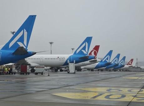 Yağmur uçuşları vurdu! Sabiha Gökçen’de 51 uçak rota değiştirdi